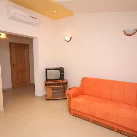 2709d Apartmán Baška Voda